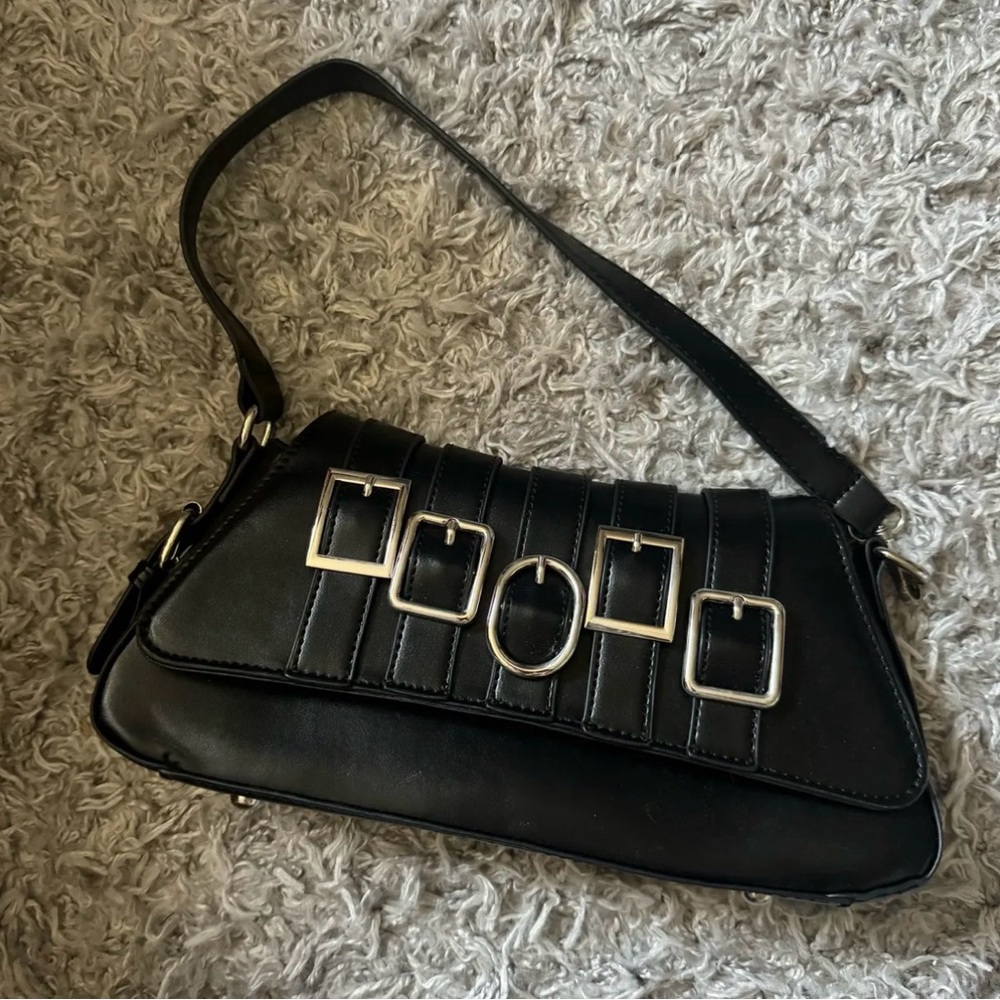 White Fox Boutique Black Shoulder Bag with Silver Buckles
